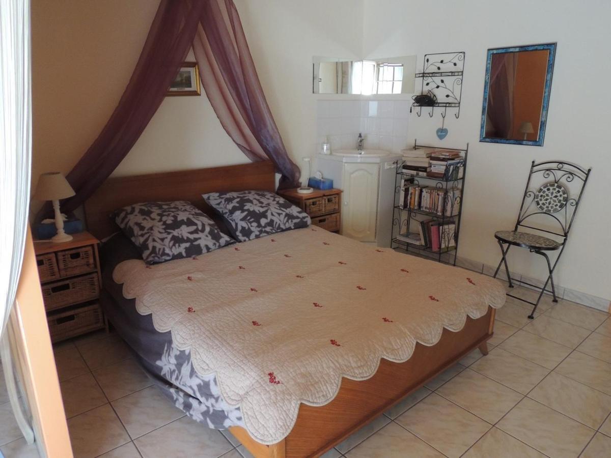 Anemones Et Asters Bed and Breakfast Ayse Εξωτερικό φωτογραφία